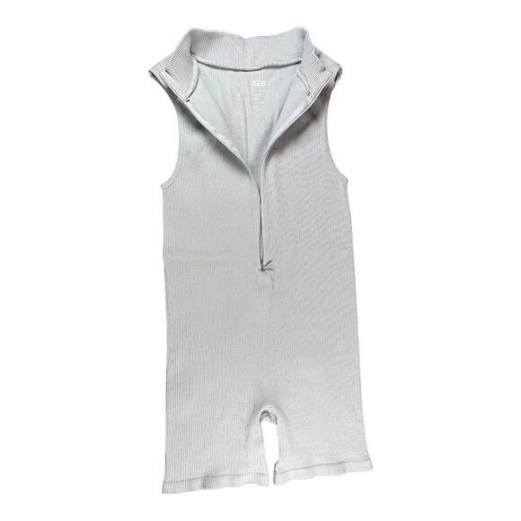 Sisters and Seekers Romper Small Ribbed One Piece Gray Cat Suit - Picture 2 of 8